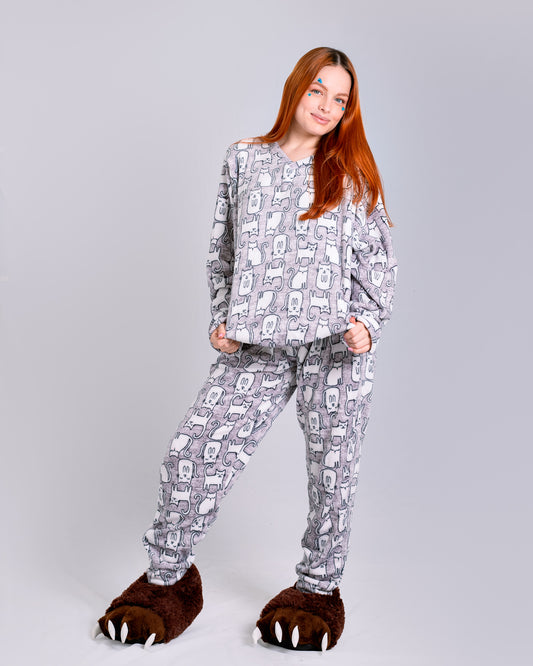 Pijama temática de dos piezas Gaticos