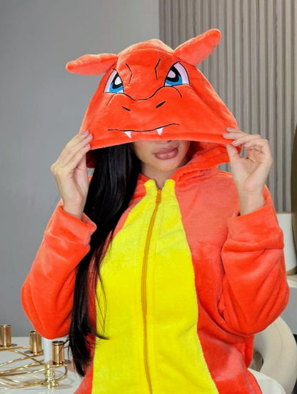 Pijama temática Charizard
